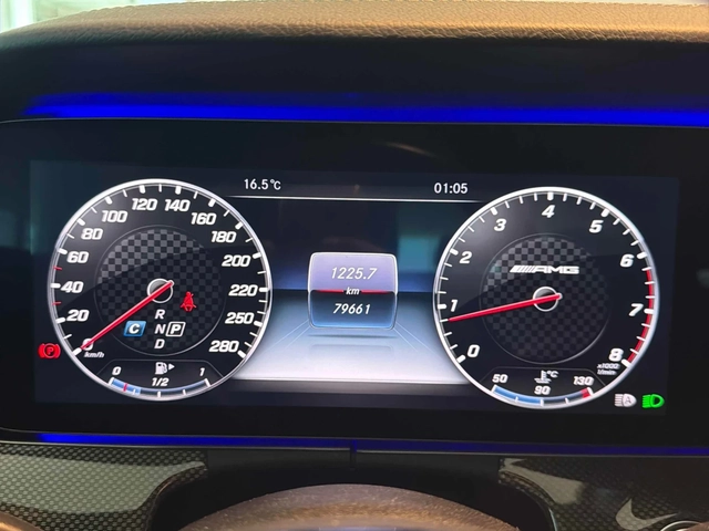 Mercedes-Benz E 43 AMG УНИКАТ* CARFAX - автомобили, коли, обяви за нови и употребявани 6
