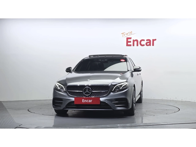 Mercedes-Benz E 43 AMG 360* HEAD-UP* МАСАЖ* ОБДУХ* CARBON* КРАЙНА ЦЕНА - автомобили, коли, обяви за нови и употребявани 1