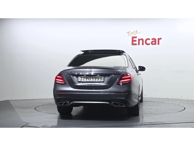 Mercedes-Benz E 43 AMG 360* HEAD-UP* МАСАЖ* ОБДУХ* CARBON* КРАЙНА ЦЕНА - автомобили, коли, обяви за нови и употребявани 2