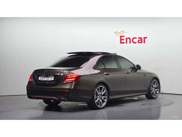 Mercedes-Benz E 43 AMG 4MATIC* ДИСТРОНИК* ПОДГРЕВ* ОБДУХВАНЕ* 360* HUD* - автомобили, коли, обяви за нови и употребявани 2