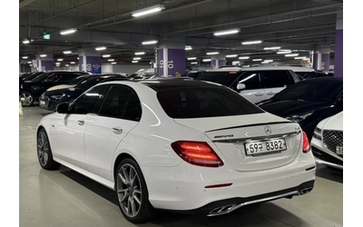 mercedes-benz-e-43-amg - 3