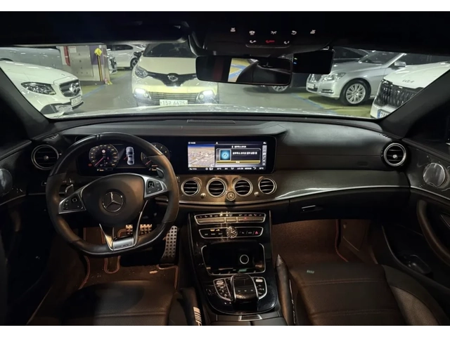 Mercedes-Benz E 43 AMG BURMESTER /360 КАМЕРИ/ ОБДУХ / ПАНО /HUD - автомобили, коли, обяви за нови и употребявани 6