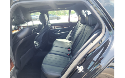 Mercedes-Benz E 450 AMG* 360* BURMASTER* PANO* AMBIENT* KEYLESS* М.ТОЧ - автомобили, коли, обяви за нови и употребявани 13