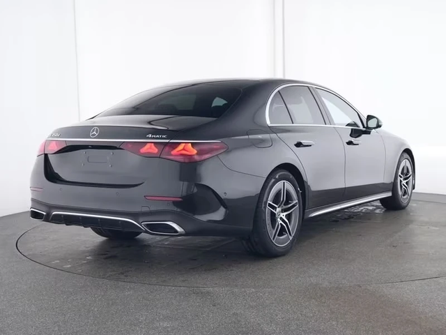 Mercedes-Benz E 450 d 4M AMG - автомобили, коли, обяви за нови и употребявани 1