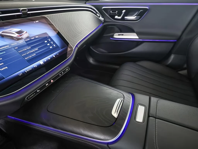 Mercedes-Benz E 450 d 4M T - автомобили, коли, обяви за нови и употребявани 12