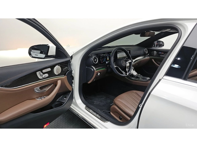 Mercedes-Benz E 450 4MATIC* EXCLUSIVE* ПОДГРЕВ* ОБДУХВ* BURM.* PANO* 3 - автомобили, коли, обяви за нови и употребявани 8