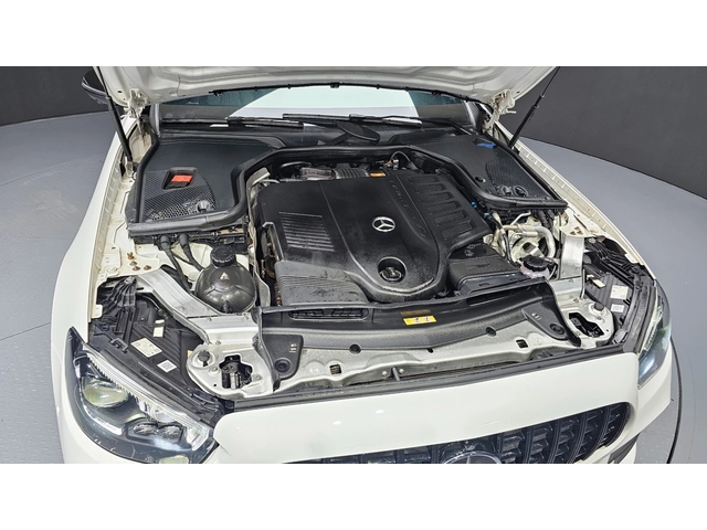 Mercedes-Benz E 450 4MATIC Coupe AMG Line - автомобили, коли, обяви за нови и употребявани 5