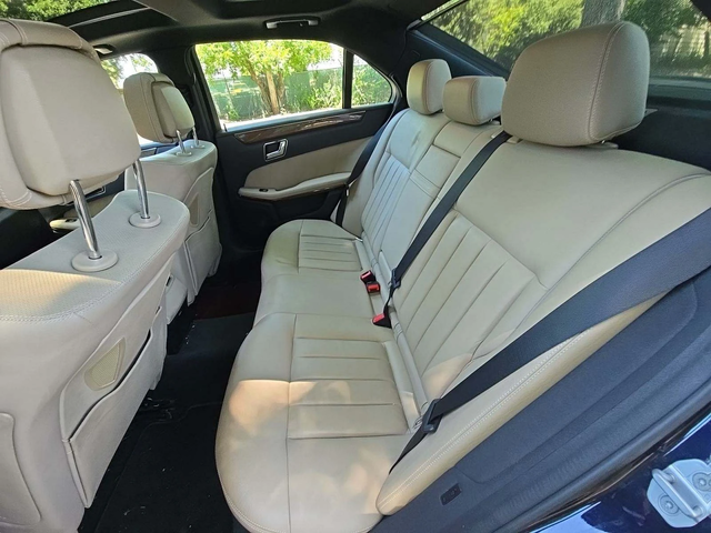 Mercedes-Benz E 500 AMG* HARMAN* МАСАЖ* ПАНО* ДИСТРОНИК* ОБДУХ* LANE A - автомобили, коли, обяви за нови и употребявани 7