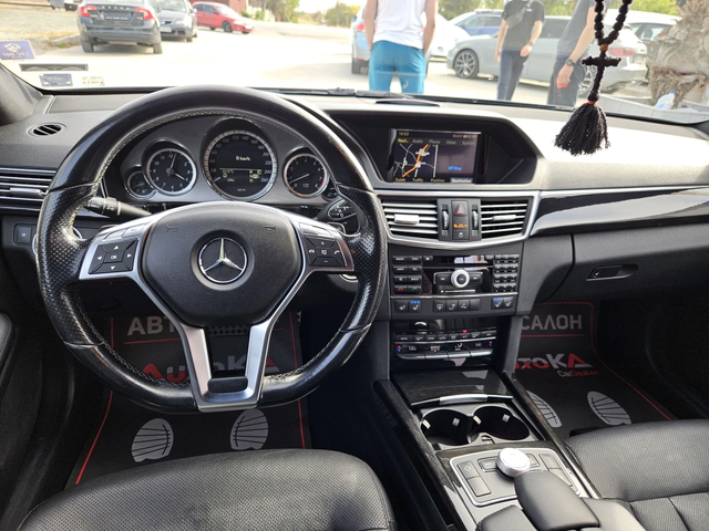 Mercedes-Benz E 500 388кс= ГАЗ= DISTRONIC= KEYLESS= H&K= ОБДУХВАНЕ - автомобили, коли, обяви за нови и употребявани 10