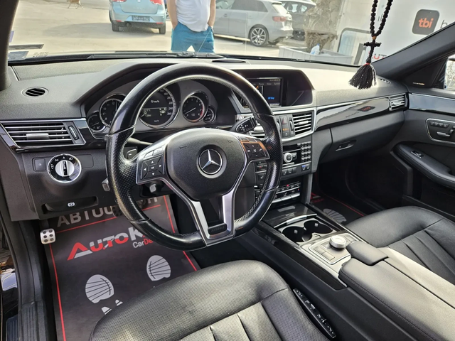 Mercedes-Benz E 500 388кс= ГАЗ= DISTRONIC= KEYLESS= H&K= ОБДУХВАНЕ - автомобили, коли, обяви за нови и употребявани 7