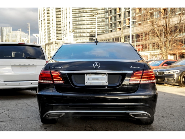 Mercedes-Benz E 500 4MATIC* КОжа* Подгрев* Обдухване* Кейлес* Blind Sp - автомобили, коли, обяви за нови и употребявани 4