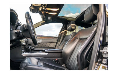 Mercedes-Benz E 500 4MATIC* КОжа* Подгрев* Обдухване* Кейлес* Blind Sp - автомобили, коли, обяви за нови и употребявани 6