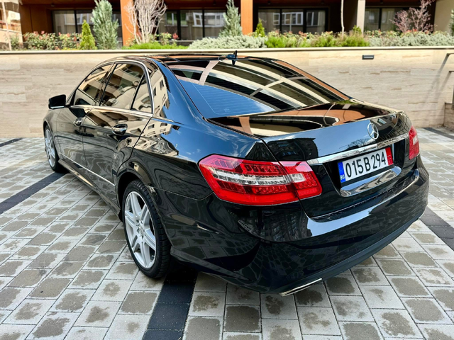 Mercedes-Benz E 500 4Matic/ - автомобили, коли, обяви за нови и употребявани 5