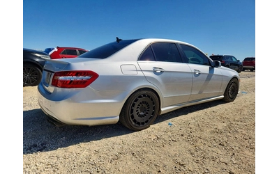 Mercedes-Benz E 500 5.5 V8 4MATIC - автомобили, коли, обяви за нови и употребявани 7