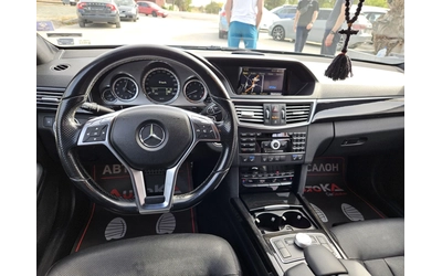 Mercedes-Benz E 500 388кс= ГАЗ= DISTRONIC= KEYLESS= H&K= ОБДУХВАНЕ - автомобили, коли, обяви за нови и употребявани 10