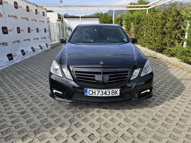 Mercedes-Benz E 500 388кс= ГАЗ= DISTRONIC= KEYLESS= H&K= ОБДУХВАНЕ - автомобили, коли, обяви за нови и употребявани 0