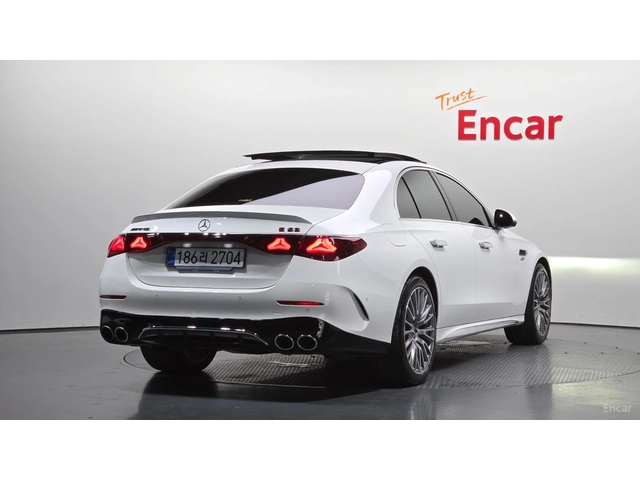 Mercedes-Benz E 53 AMG e* 4MATIC+ * ПОДГРЕВ* ОБДУХВАНЕ* ПАНО* 360* HUD* F - автомобили, коли, обяви за нови и употребявани 1