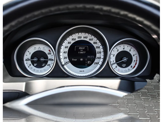 Mercedes-Benz E 55 4MATIC* АвтоКредит* (ЦЕНА ДО БГ) - автомобили, коли, обяви за нови и употребявани 7