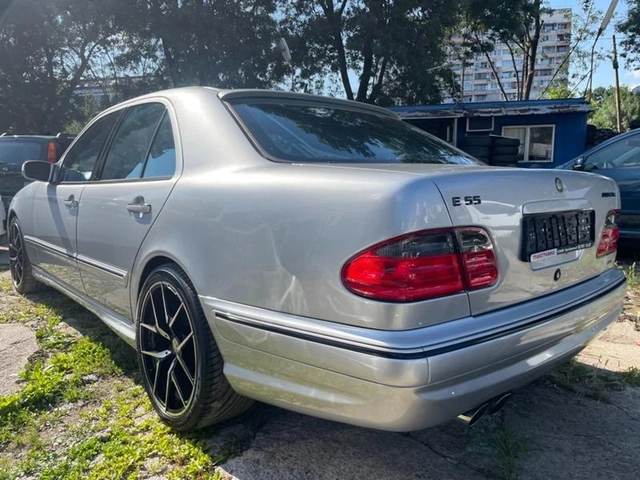 Mercedes-Benz E 55 AMG 66х.мили - автомобили, коли, обяви за нови и употребявани 3