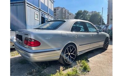 mercedes-benz-e-55-amg - 4