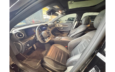 Mercedes-Benz E 55 AMG E 63 S 4MATIC+ Sedan*XTREMELY LOW KMS*11 DEALER SERVICE RECS*850 HP!* All Wheel Drive - автомобили, коли, обяви за нови и употребявани 17