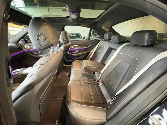 Mercedes-Benz E 55 AMG E 63 S 4MATIC+ Sedan*XTREMELY LOW KMS*11 DEALER SERVICE RECS*850 HP!* All Wheel Drive - автомобили, коли, обяви за нови и употребявани 19