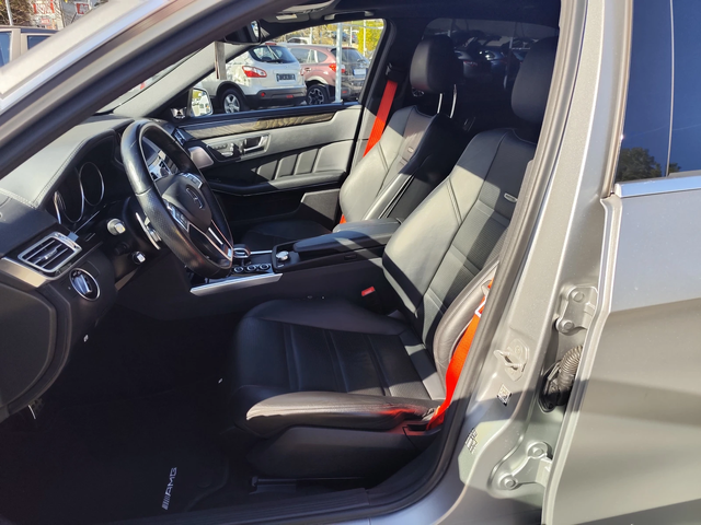 Mercedes-Benz E 63 AMG 4MATIC* V8 BiTURBO* 750k.c.* - автомобили, коли, обяви за нови и употребявани 2