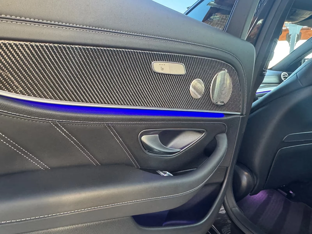 Mercedes-Benz E 63 AMG AMG 4M S - автомобили, коли, обяви за нови и употребявани 6