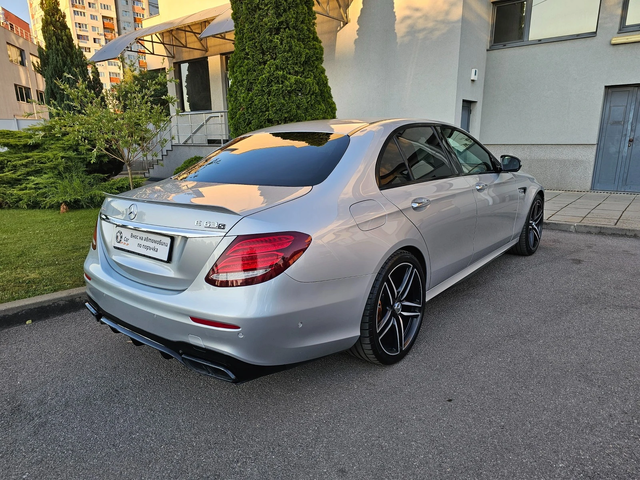 Mercedes-Benz E 63 AMG E63s - автомобили, коли, обяви за нови и употребявани 4