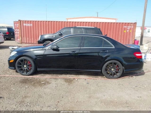 Mercedes-Benz E 63 AMG КОжа* Подгрев* Обдухване* Кейлес* Blind Spot* - автомобили, коли, обяви за нови и употребявани 13