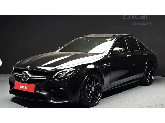 Mercedes-Benz E 63 AMG CARBON* CERAMIC* 3D* BURMESTER* МАСАЖ* ДИСТРОНИК* - автомобили, коли, обяви за нови и употребявани 0