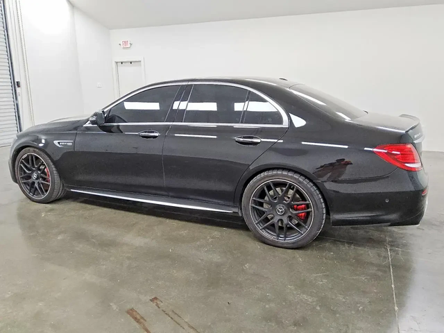Mercedes-Benz E 63 AMG - автомобили, коли, обяви за нови и употребявани 4