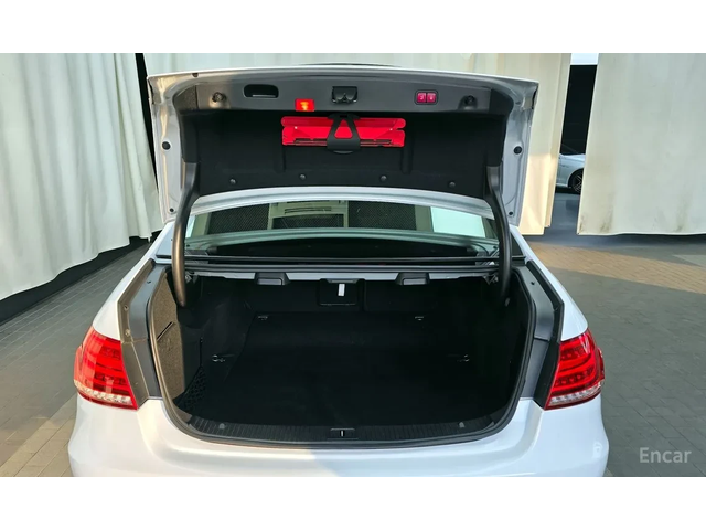 Mercedes-Benz E 63 AMG BRABUS 700* CARBON* PANO* ОБДУХ* КРАЙНА ЦЕНА - автомобили, коли, обяви за нови и употребявани 16