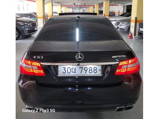 Mercedes-Benz E 63 AMG V8* HARMAN* ОБДУХ* ПАНО* КАТО НОВА* КРАЙНА ЦЕНА - автомобили, коли, обяви за нови и употребявани 3