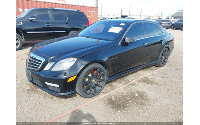mercedes-benz-e-63-amg-5-5l-v-8-di-dohc-vvt-turbo-518hp-rear-wheel-drive - 1