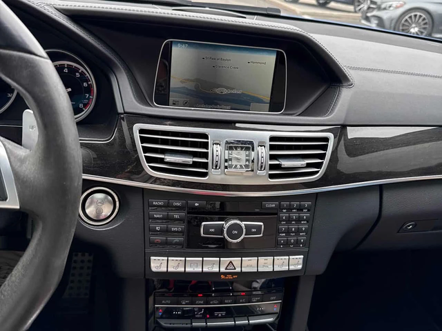 Mercedes-Benz E 63 AMG S Model /360/DIS/ОБДУХВАНЕ/Harman Kardon - автомобили, коли, обяви за нови и употребявани 8