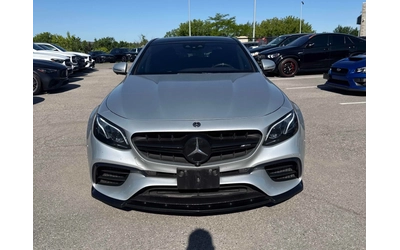 mercedes-benz-e-63-amg - 1