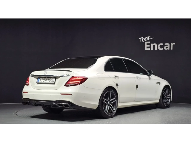 Mercedes-Benz E 63 AMG BURMESTER /360 КАМЕРИ/ ОБДУХ / ПАНО /HUD - автомобили, коли, обяви за нови и употребявани 1