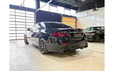 Mercedes-Benz E-Class AMG E 63 S 4MATIC+ Sedan*XTREMELY LOW KMS*11 DEALER SERVICE RECS*850 HP!* All Wheel Drive - автомобили, коли, обяви за нови и употребявани 6