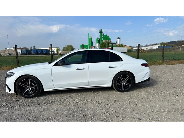 Mercedes-Benz E E 200 AMG-Line - автомобили, коли, обяви за нови и употребявани 2