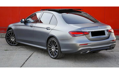 mercedes-benz-e-e-200-amg-line - 3