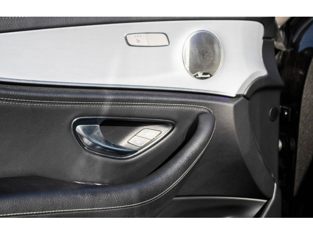 Mercedes-Benz E E 220d 4Matic AMG Line - автомобили, коли, обяви за нови и употребявани 7