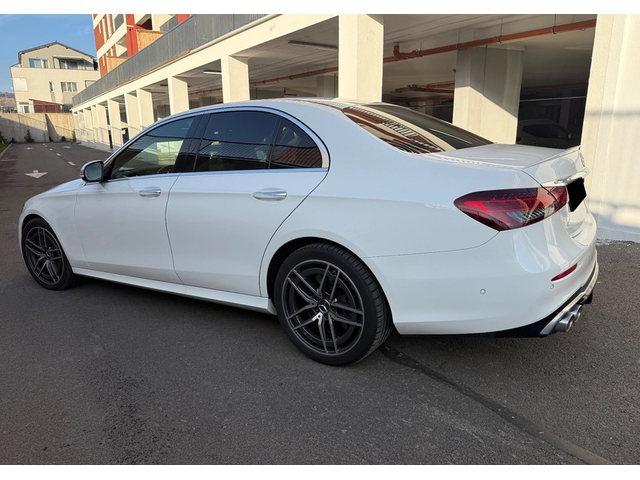 Mercedes-Benz E E 53 AMG 4Matic+ - автомобили, коли, обяви за нови и употребявани 3