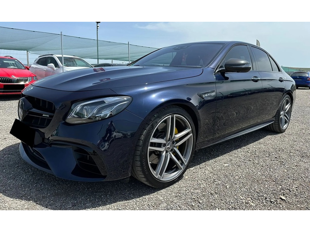 Mercedes-Benz E E 63 AMG 4Matic+ - автомобили, коли, обяви за нови и употребявани 0