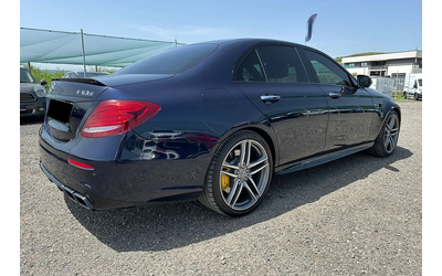 mercedes-benz-e-e-63-amg-4matic - 3
