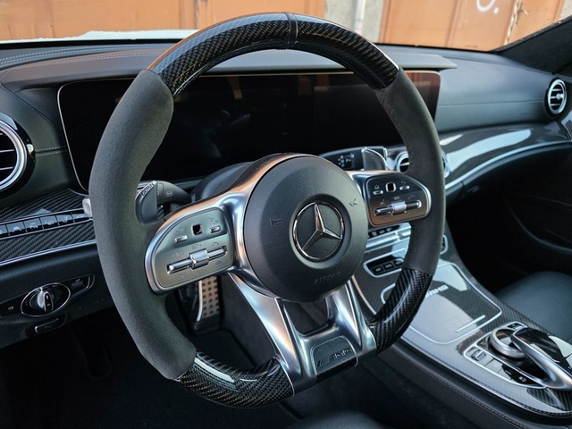 Mercedes-Benz E E 63 S AMG 4Matic+ - автомобили, коли, обяви за нови и употребявани 4