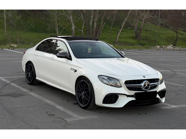 Mercedes-Benz E E 63S AMG 4Matic+ - автомобили, коли, обяви за нови и употребявани 0