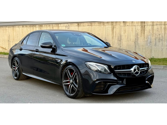 Mercedes-Benz E E 63S AMG 4Matic+ - автомобили, коли, обяви за нови и употребявани 0