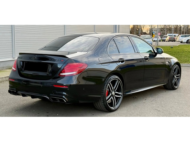 Mercedes-Benz E E 63S AMG 4Matic+ - автомобили, коли, обяви за нови и употребявани 2