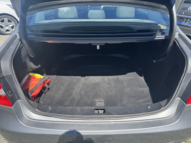Mercedes-Benz E220 - автомобили, коли, обяви за нови и употребявани 13